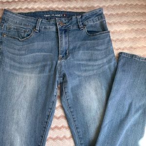 Size 9 light blue skinny jeans.